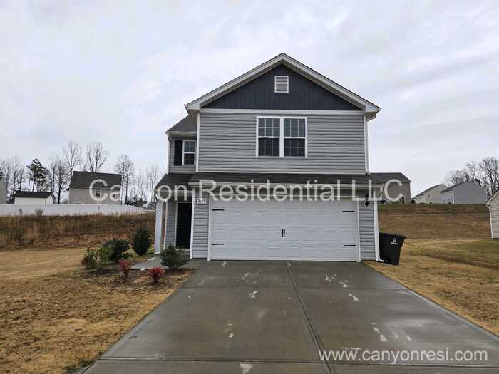 3815 Baltimore Rdg Ct in Winston-Salem, NC - Building Photo