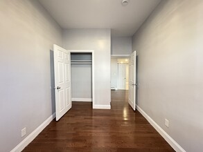 49 Fleming Ave, Unit 3 in Newark, NJ - Building Photo - Building Photo