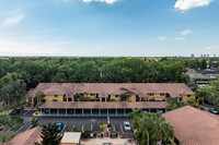 The Citadel in Bonita Springs, FL - Foto de edificio - Building Photo