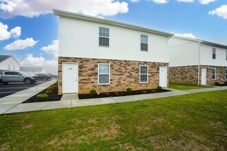 501 Kristina Dr in Bellefontaine, OH - Building Photo - Building Photo
