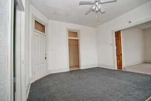 704 N 3rd St in Nicollet, MN - Building Photo