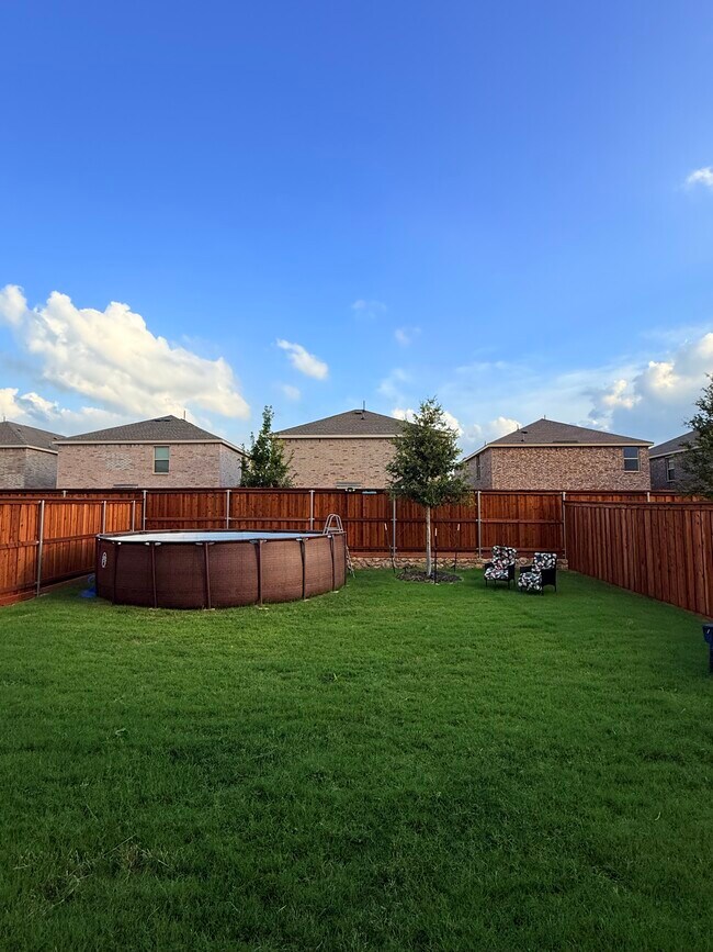 241 Adelina Dr in Krugerville, TX - Building Photo - Building Photo