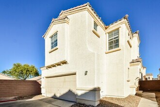 4950 Attitude Ct in North Las Vegas, NV - Building Photo - Building Photo