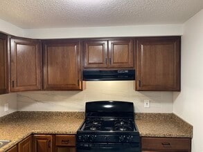 43 Durand Ct, Unit 43 in Saginaw, MI - Foto de edificio - Building Photo