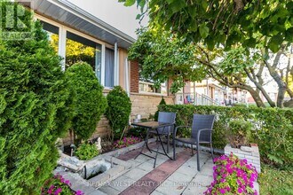 24 Clarion Rd in Toronto, ON - Building Photo - Building Photo