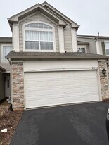 2337 Summerlin Dr in Aurora, IL - Building Photo