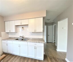 6222 W Fairmount Ave in Milwaukee, WI - Building Photo - Building Photo