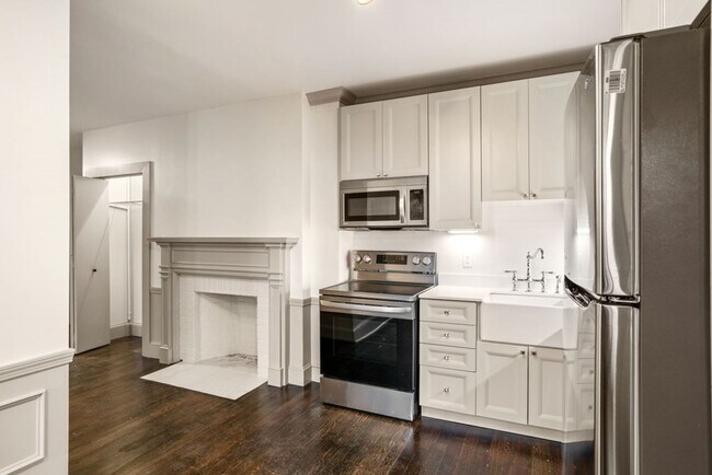 property at 9 Dana St