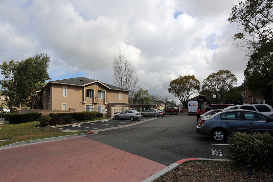 Mariners Village Apartments in San Diego, CA - Building Photo