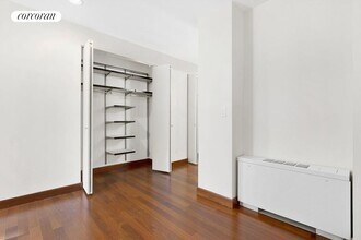 305 E 63rd St in New York, NY - Building Photo - Building Photo