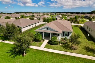 1404 Mulligan Dr in Vero Beach, FL - Building Photo