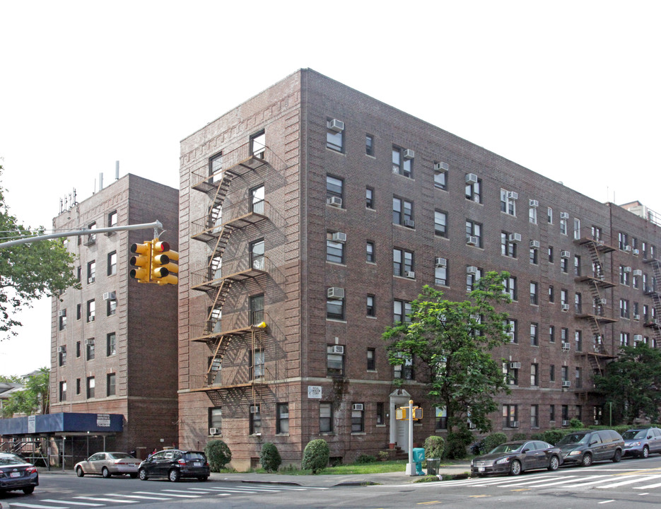 1042 50th St in Brooklyn, NY - Building Photo