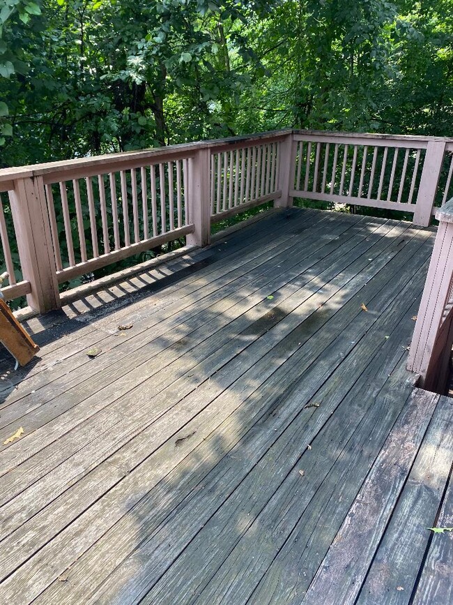 213 Hamburg Tpke, Unit 2 in Bloomingdale, NJ - Foto de edificio - Building Photo