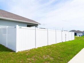 445 Silver Palm Dr in Haines City, FL - Building Photo - Building Photo