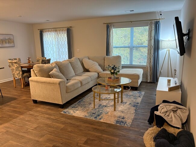 1422 S Cardiff Trl in Spartanburg, SC - Building Photo - Building Photo