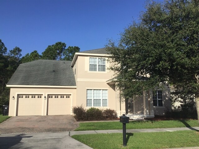 10016 Caroline Park Dr in Orlando, FL - Foto de edificio