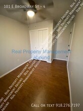 101 E Broadway St-Unit -4 in Owasso, OK - Building Photo - Building Photo
