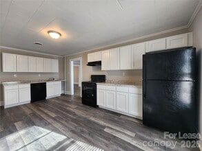 1126 S Fulton St in Salisbury, NC - Building Photo - Building Photo