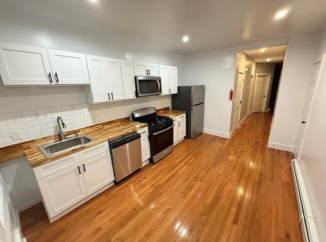 property at 11 Liberty St