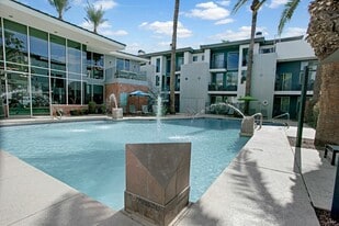 Pavilions on Central Apartments in Phoenix, AZ - Building Photo