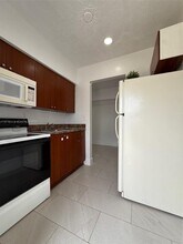 600 NW 116th Terrace in Miami, FL - Building Photo - Building Photo