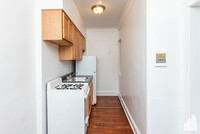 4646 N Paulina St, Unit 401 in Chicago, IL - Building Photo - Building Photo