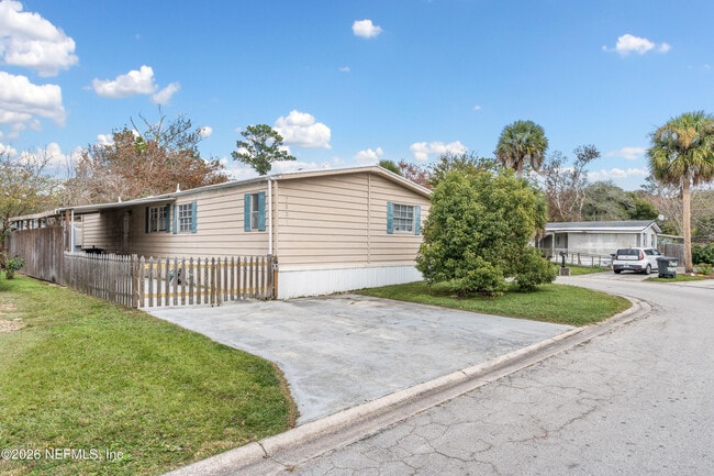 7631 Timberwood Dr in Jacksonville, FL - Foto de edificio - Building Photo