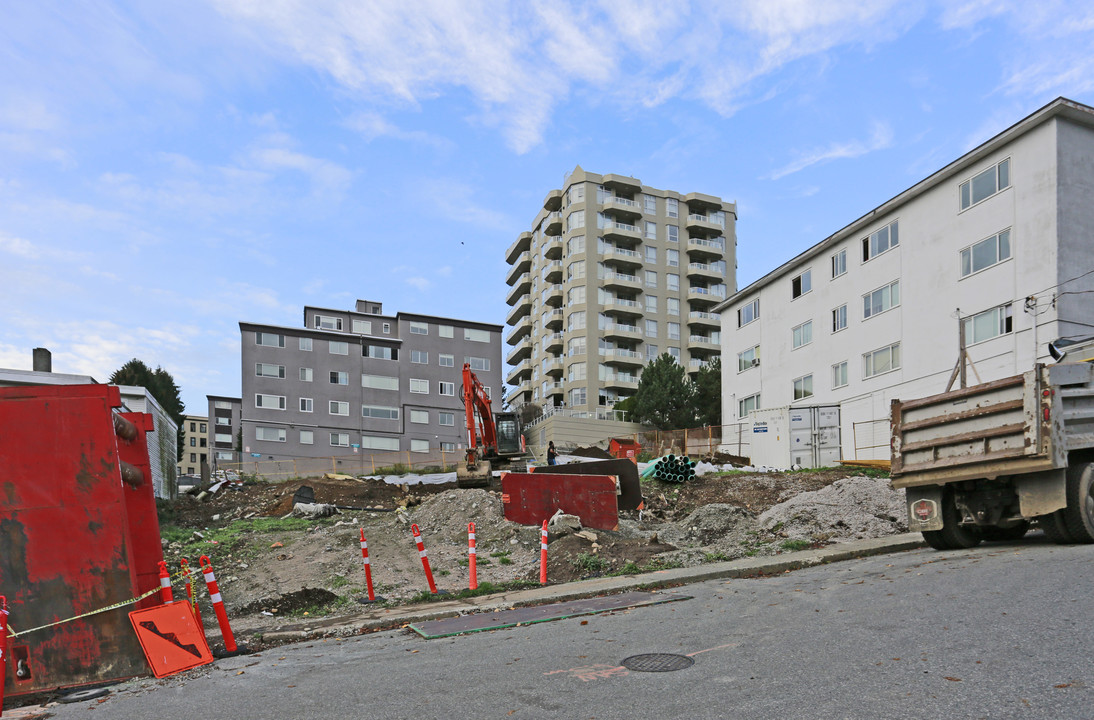 Ausan Mews in New Westminster, BC - Building Photo