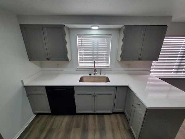 property at 14905 S Redwood Rd