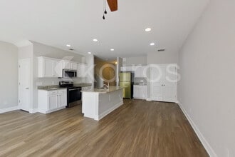 106 Regis Way in Richmond Hill, GA - Building Photo - Building Photo