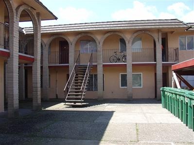 679 S Freeway Dr in Napa, CA - Building Photo - Building Photo
