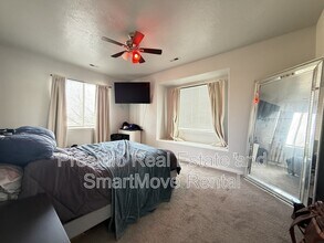 4737 Oregon Trail Way W in Herriman, UT - Foto de edificio - Building Photo