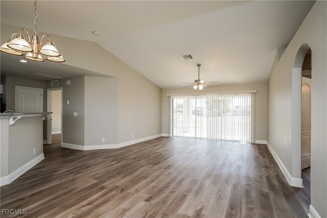 1709 NE 6th Pl in Cape Coral, FL - Building Photo - Building Photo