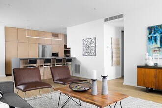 1801 Lavaca St in Austin, TX - Building Photo - Building Photo