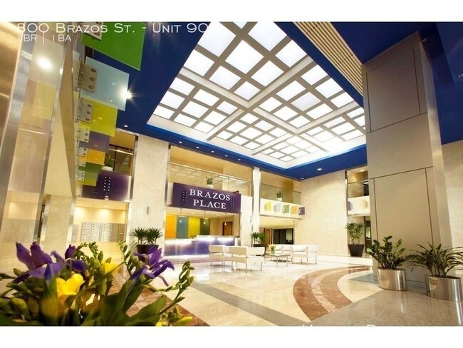 800 Brazos St-Unit -Unit 903 in Austin, TX - Building Photo - Building Photo