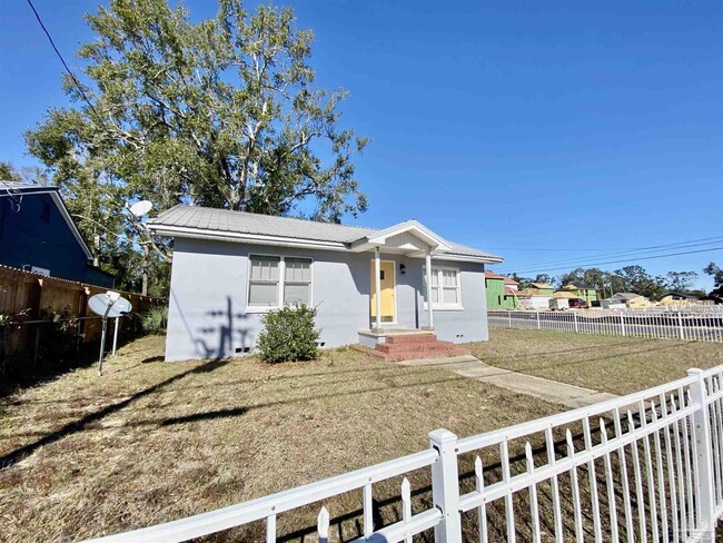 1600 W Romana St in Pensacola, FL - Building Photo - Building Photo