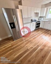 349 Union Alley in Pottstown, PA - Building Photo