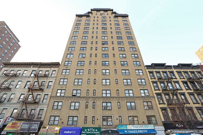 850 Amsterdam Ave in New York, NY - Foto de edificio - Building Photo