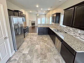 7545 Glen Laurel Way in Memphis, TN - Building Photo - Building Photo