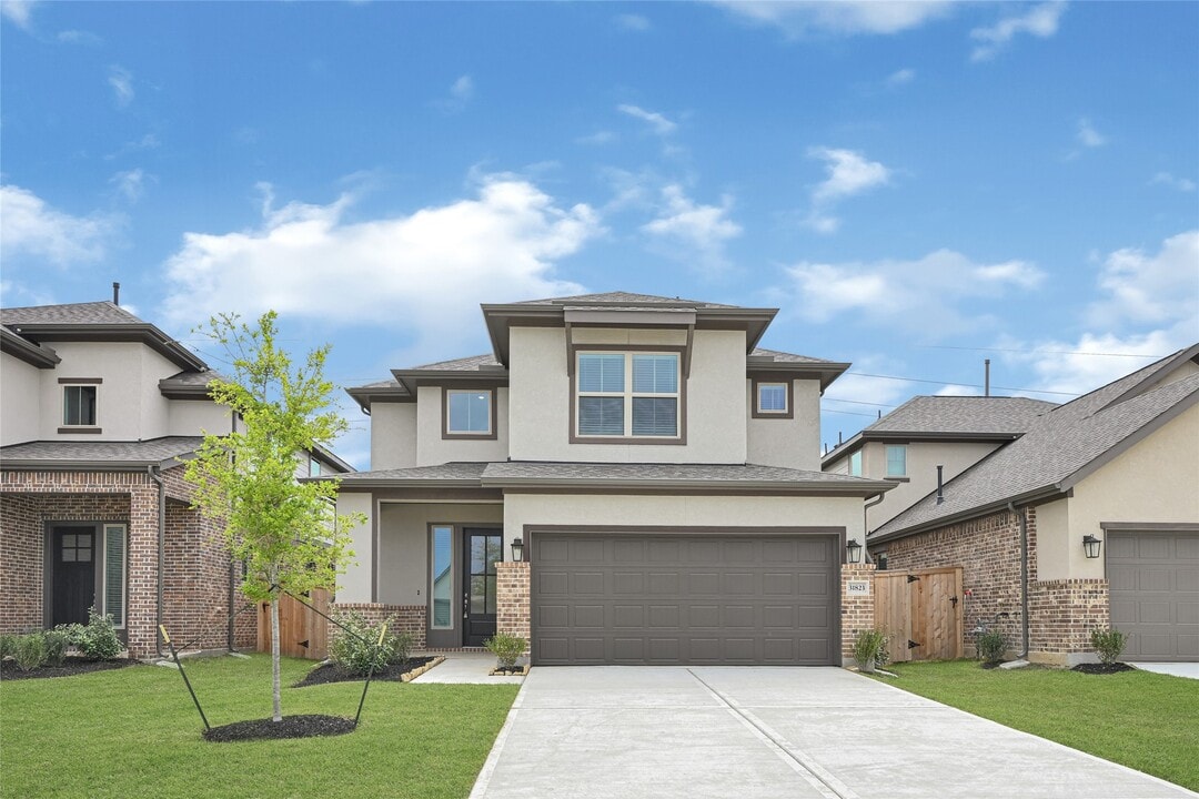 31823 Autumn Spur Ln in Hockley, TX - Building Photo