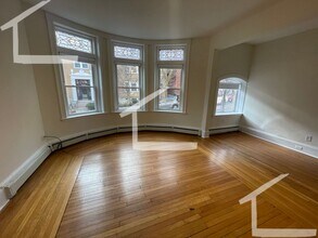 117 Fairbanks St in Brookline, MA - Building Photo - Building Photo