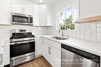 10380 Almayo Ave in Los Angeles, CA - Building Photo - Building Photo