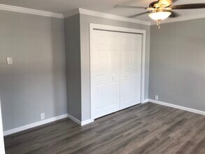 4908 Hatfield Street in Pittsburgh, PA - Foto de edificio - Building Photo