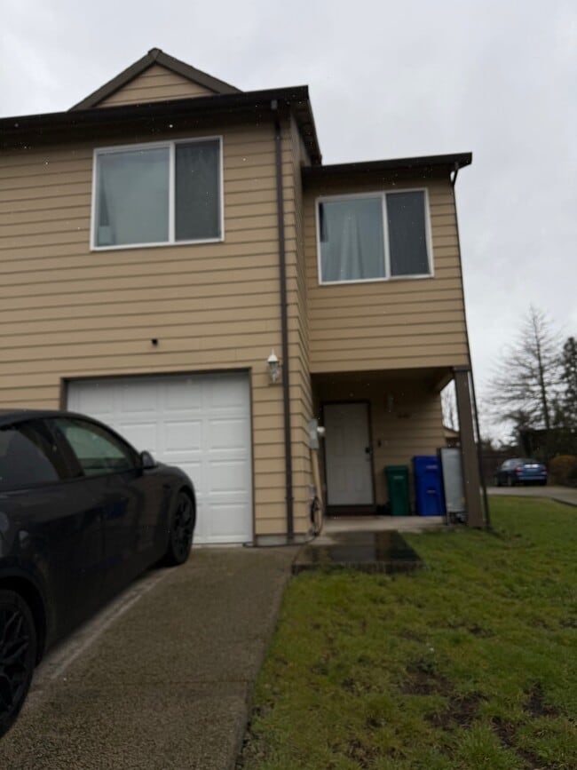 property at 16461 NE Russell St