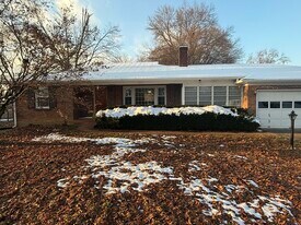 4305 Westport Rd in Louisville, KY - Building Photo