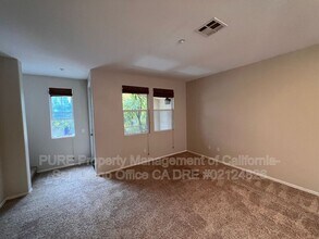 1586 Sumac Pl in Chula Vista, CA - Building Photo - Building Photo