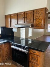 943 W Emelita Cir in Mesa, AZ - Building Photo - Building Photo