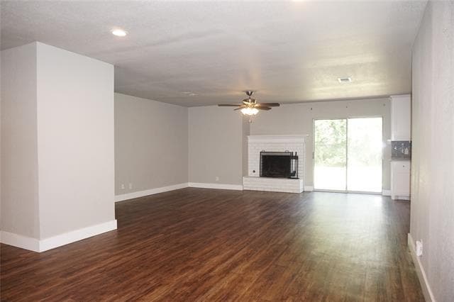 1404 Harrison Ln in Hurst, TX - Building Photo - Building Photo