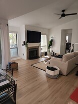 448 Deerwood St, Unit 8F in Columbia, SC - Building Photo