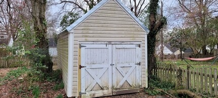 209 W Cornwallis Dr in Greensboro, NC - Building Photo - Building Photo